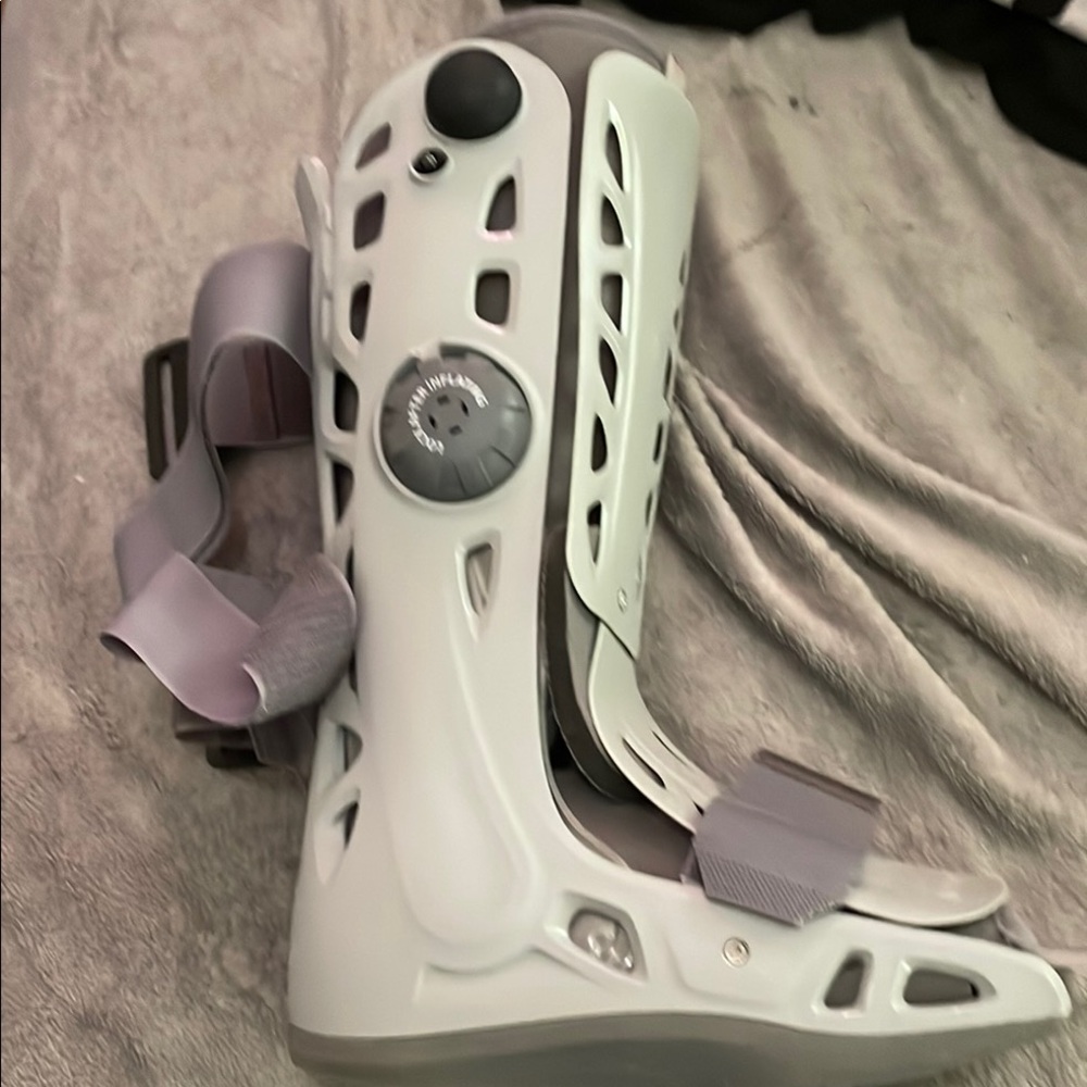 Kids White Orthopedic Boot